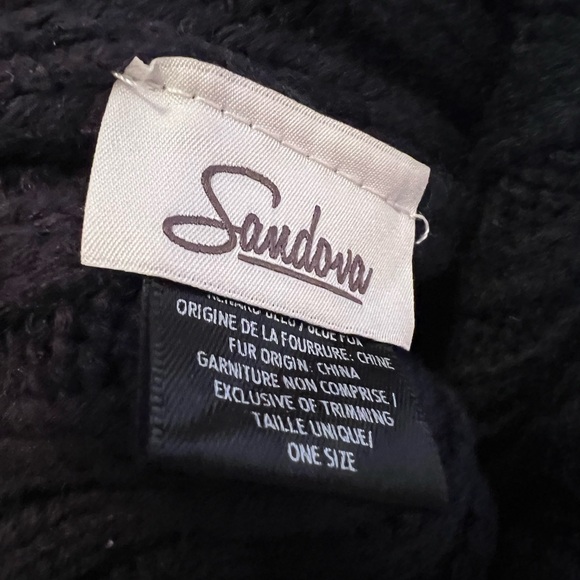 Sandova winter hat with fox fur - Picture 6 of 7